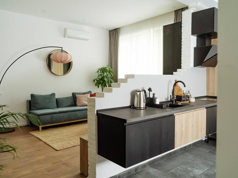 Central 5 Apartment - New Building & Parking Bucureşti Exterior foto